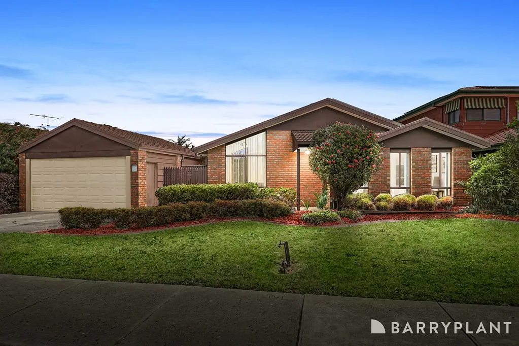 29 Hawkes Drive, Mill Park, VIC 3082