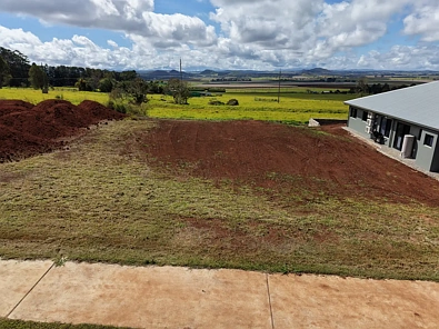 Atherton  Rare find in a Prime Location
