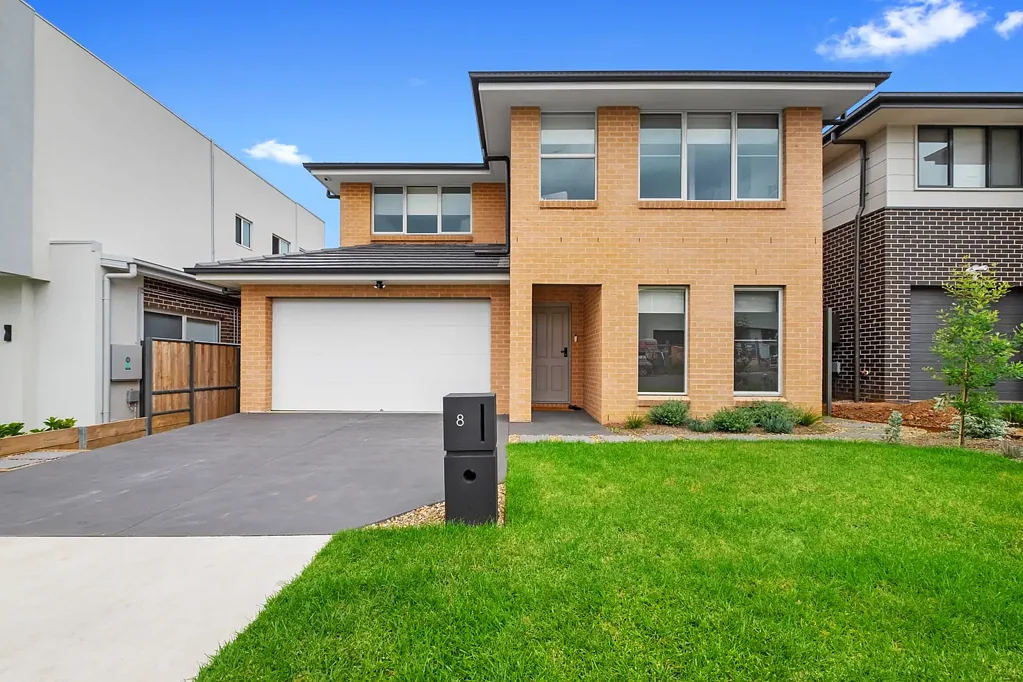 8 Arches Avenue, Box Hill, NSW 2765