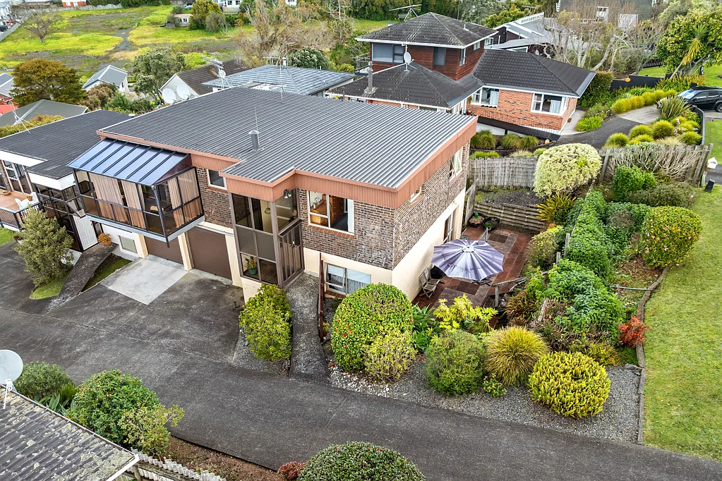 Northcote 3ਬੈੱਡਰੂਮ Solid Brick, Sea Views & Granny Flat