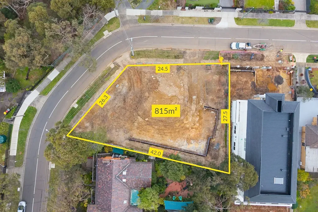 Mount Waverley Prestigious Corner Opportunity with Approved Luxury Home Design - 815sqm Approx.