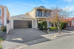 8 Rawson Drive, Allenby Gardens