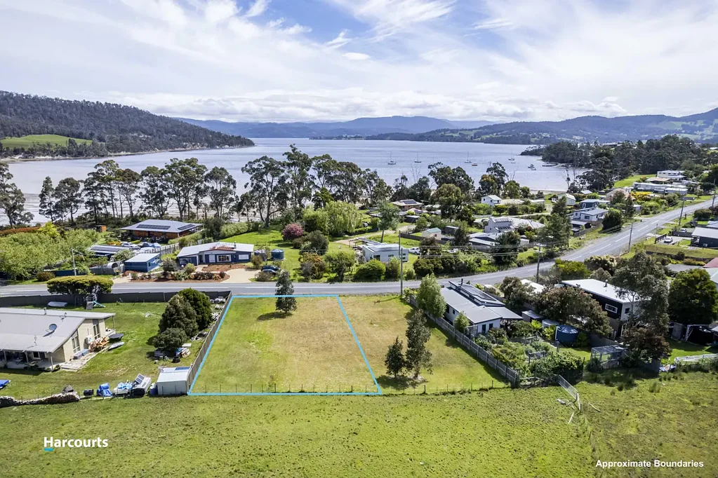 6662 Channel Highway, Deep Bay, TAS 7112