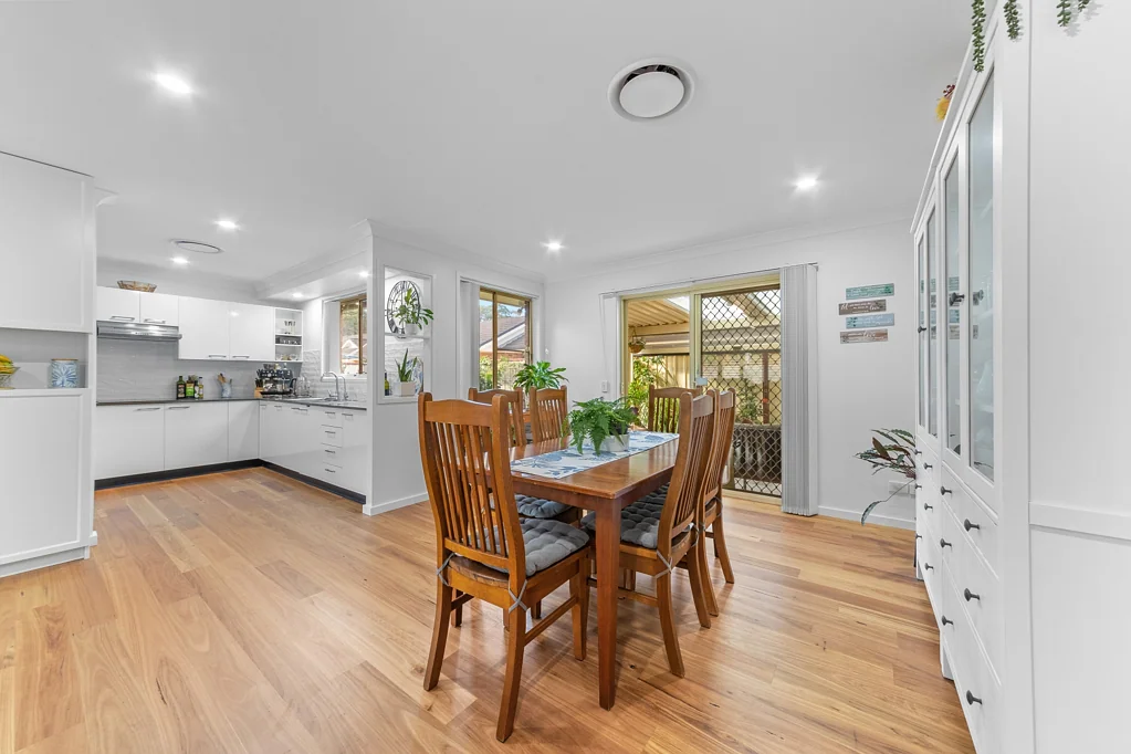 Ettalong Beach 3બેડરૂમ Stunning Villa in The "Fish Streets"