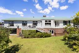 9A Yattendon Road, Saint Heliers