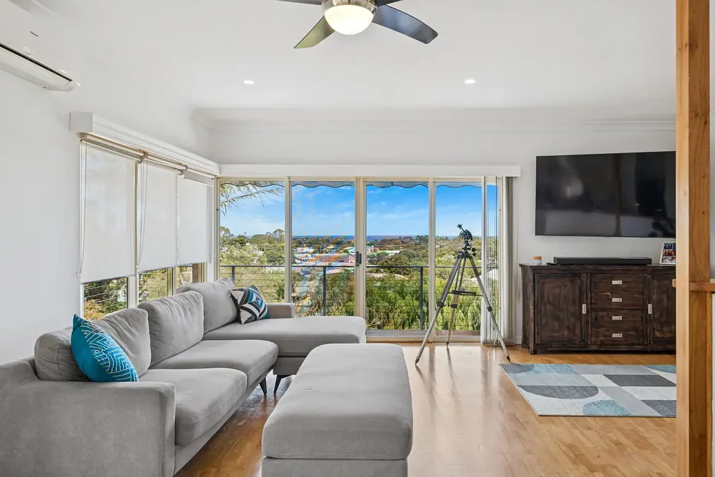 Normanville 3Zimmer Prime Coastal Living with Views and Versatility