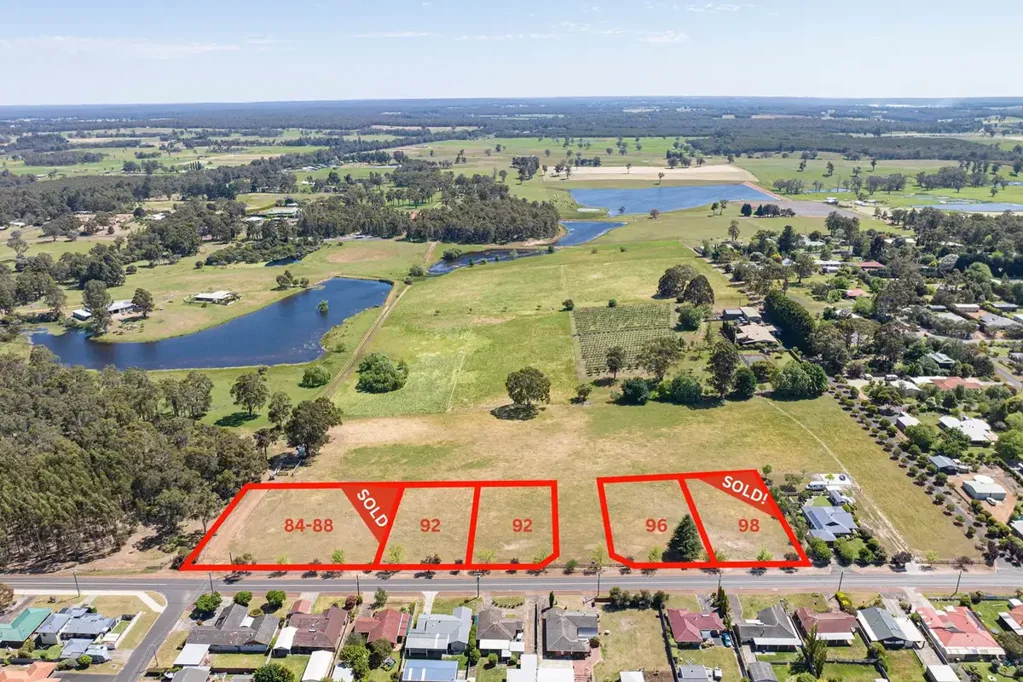 Manjimup Discover the Beauty of Velvet Ridge – Only 4 Blocks Remaining!