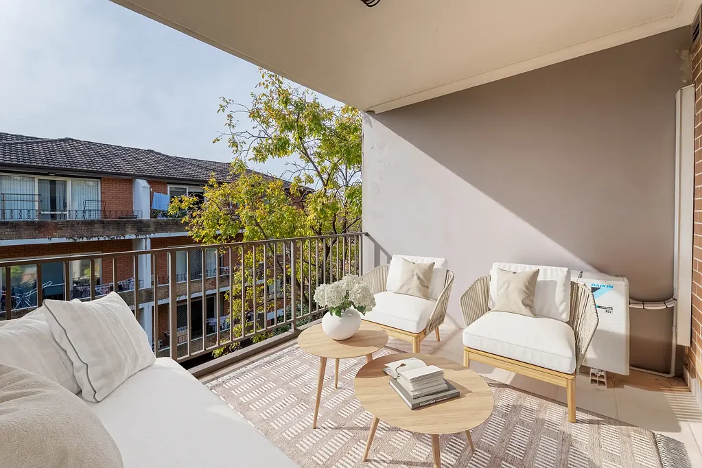 Homebush West 2 Bedroom Modern Split-Level Apartment - Perfect for First Home Buyers or Investors