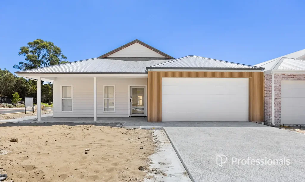 3 Lambert Loop, College Grove, WA 6230