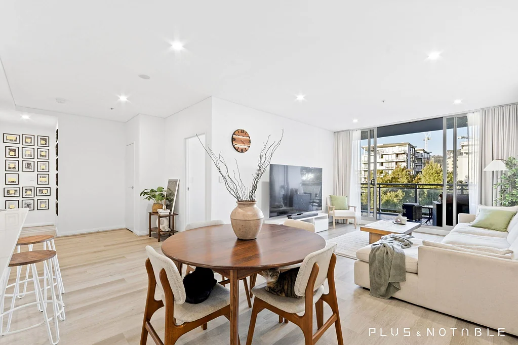 Carlingford MODERN NORTH-FACING APARTMENT IN PRIME CARLINGFORD LOCATION