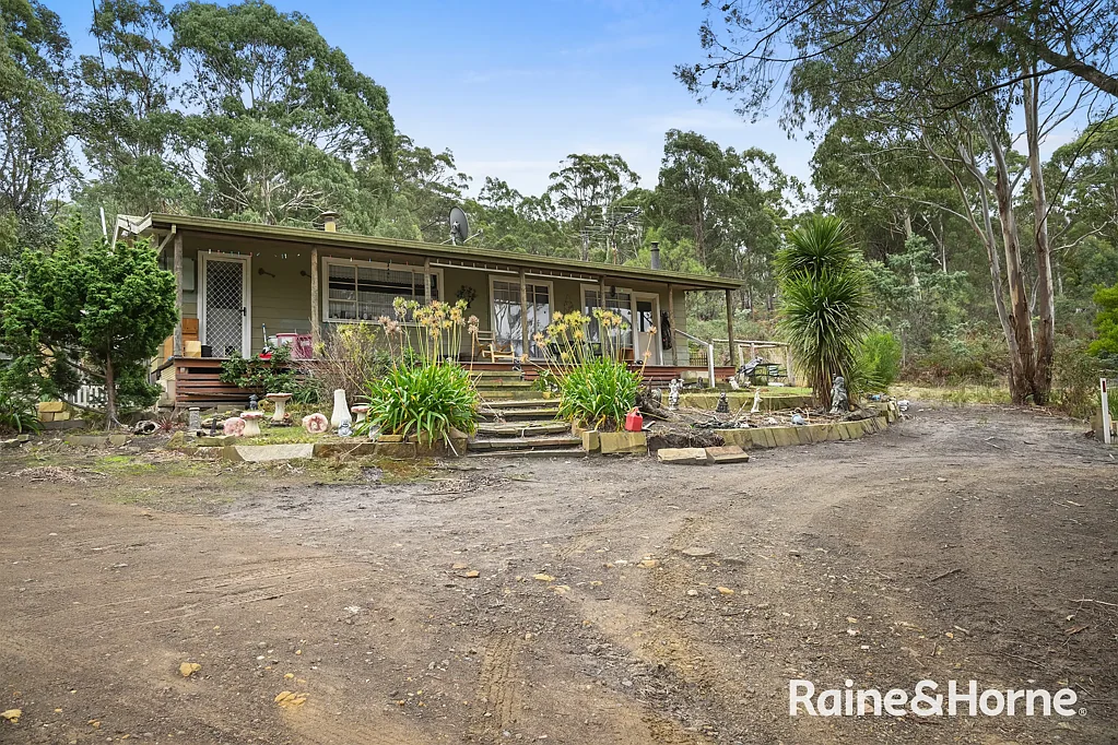 Buckland 2 Bedroom TWO TITLES - GREAT BUSINESS OPPORTUNITY -  WITH PASSIVE INCOME