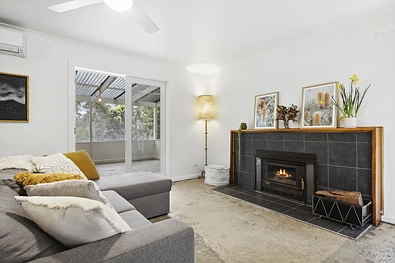 26 View Crescent, Blackwood, VIC 3458, 3 slaapkamers, 1 badkamers, House