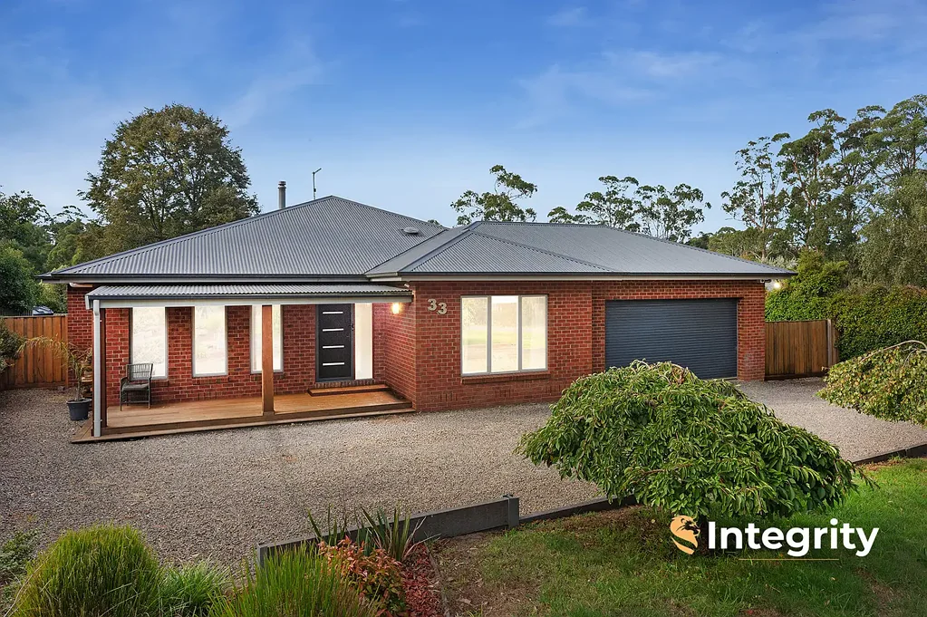 Kinglake 4બેડરૂમ Contemporary Family Home + BORE
Space, Style & Entertaining