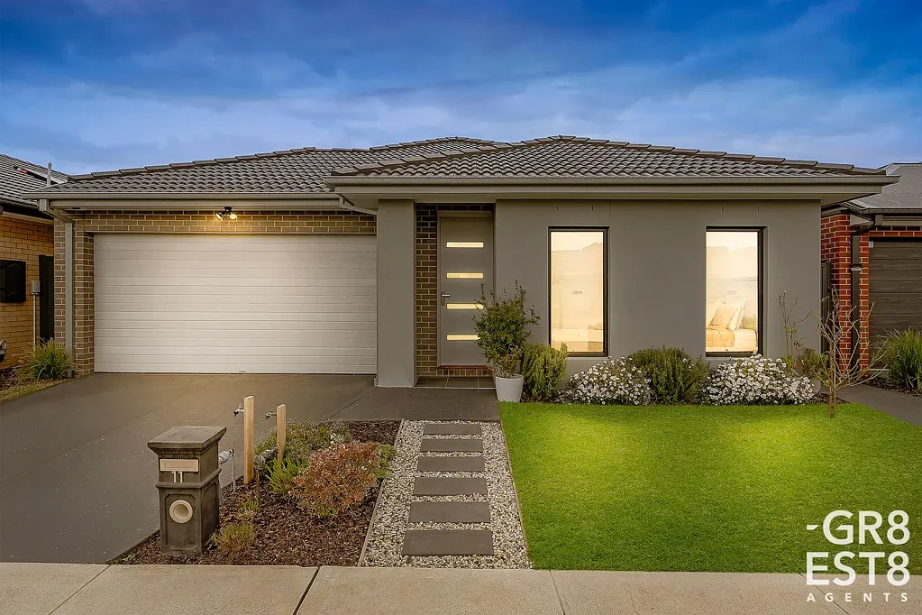 11 Sacramento Street, Clyde North, VIC 3978