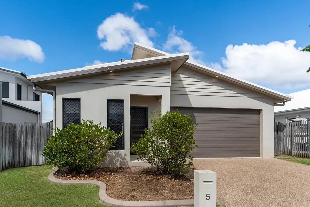 Recent renovation as new