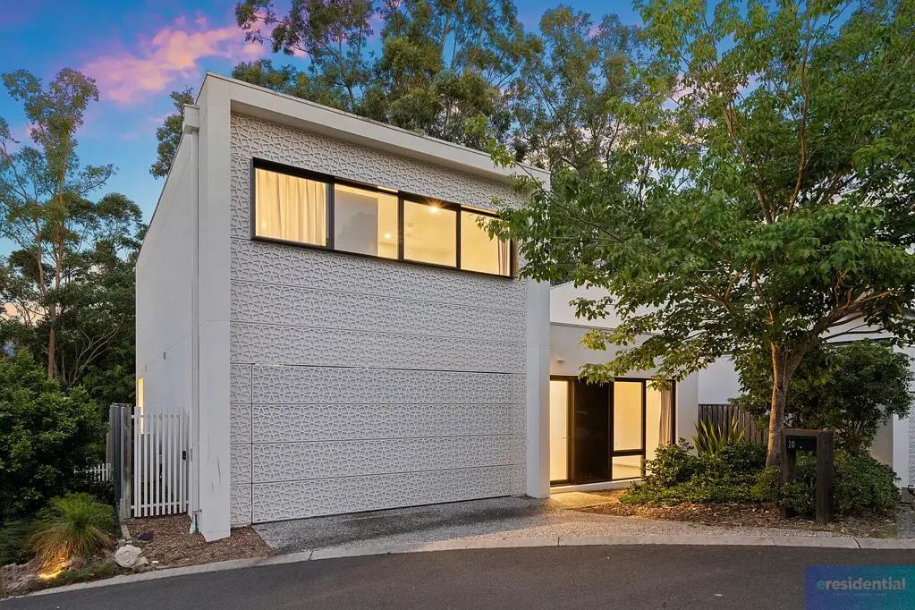 Chapel Hill 4部屋 Architecturally Designed Luxury in Sought-After Chapel Hill