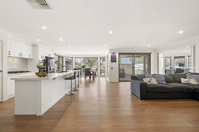 7 Lucern Close, Romsey, VIC 3434, 4 slaapkamers, 2 badkamers, House