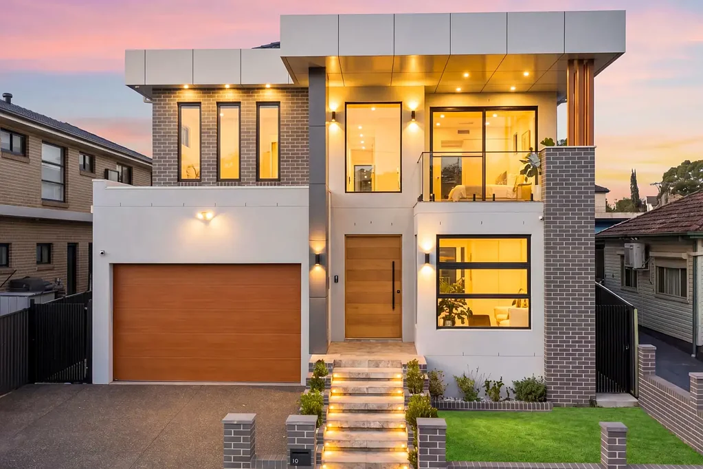 Auburn 5 Slaapkamer Architecturally Designed Family Masterpiece with Grand Scale Living