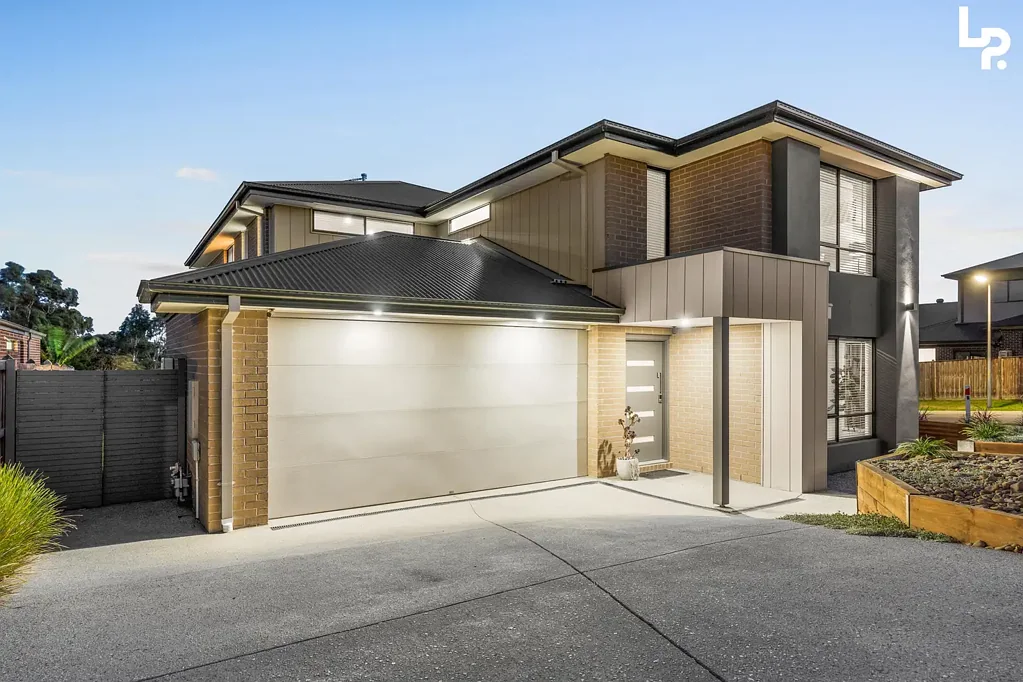 21 Lansell Ave, Officer, VIC 3809