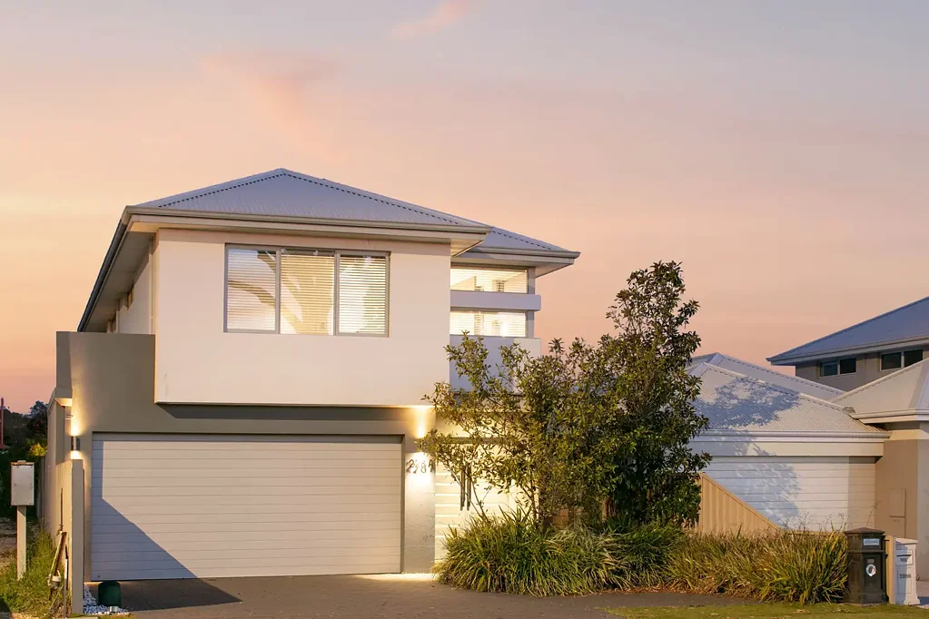 Booragoon 4ਬੈੱਡਰੂਮ Effortless Modern Living