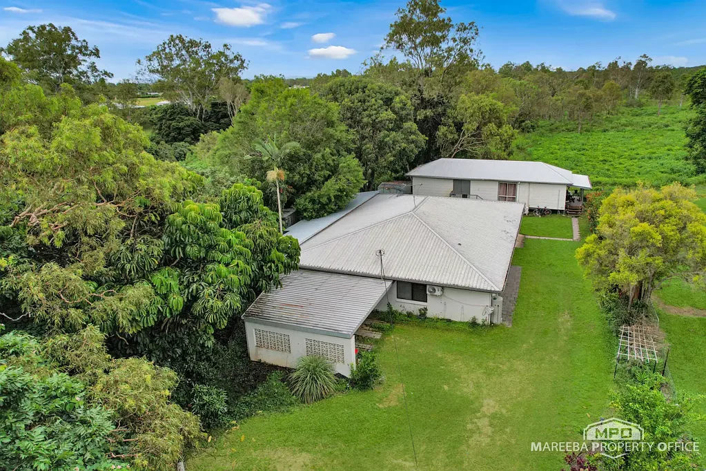 Mareeba 3Kwarto 3379m2 River Block With Dual Living Options