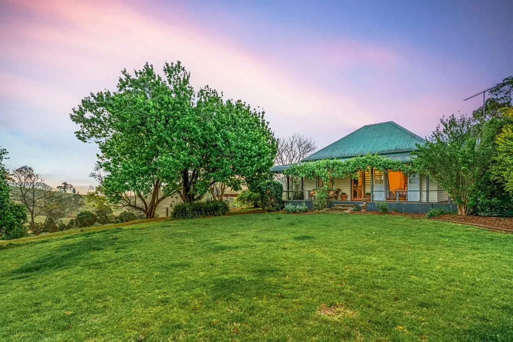 Gloucester 'Channa' - Your Private Highlander's Retreat with Breathtaking Views & Endless Possibilities
