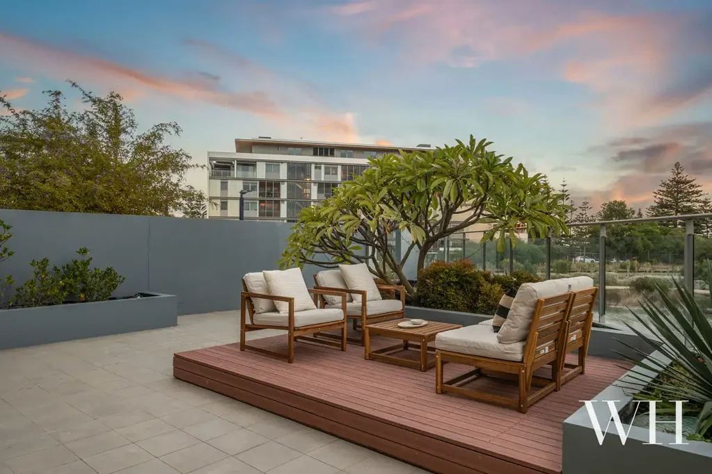 3/20 Enderby Close, North Coogee, WA 6163