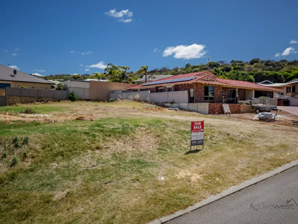 13 Turban Court, Wandina, WA 6530