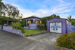 10 School Road, Morningside
