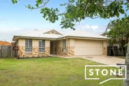 3 Lake Cooloola Court, Logan Reserve