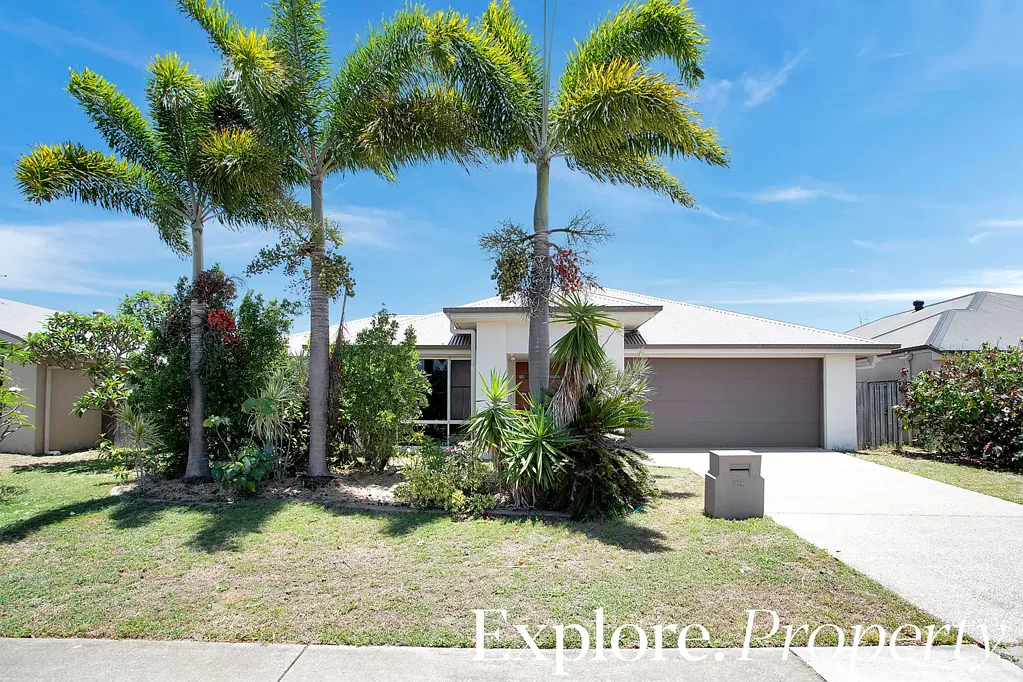 Fully Air-conditioned 4 bedroom home