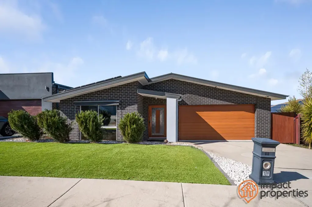 19 Slim Dusty Circuit, Moncrieff, ACT 2914