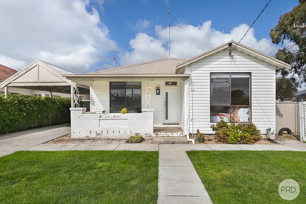 226 Dowling Street, Wendouree, VIC 3355