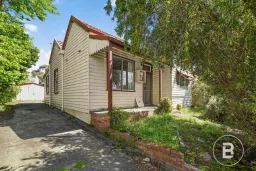 418 Eureka Street, Ballarat East