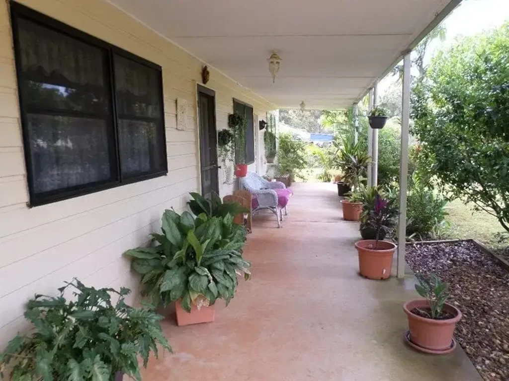 37 Lonicera Street, Macleay Island, QLD 4184