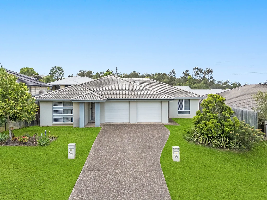 41 Essex Street, Karalee, QLD 4306