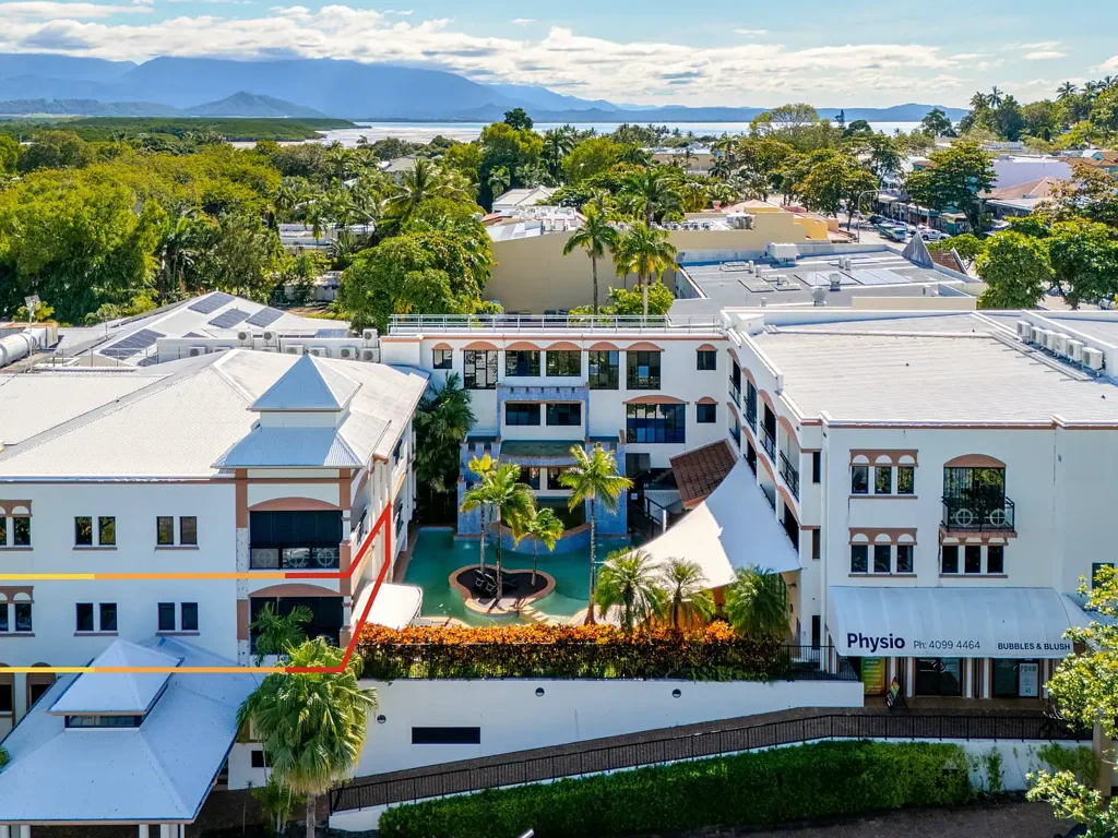 Port Douglas 2कमरा FANTASTIC INCOME - 6.5%+ THIS FY. ALL THIS RIGHT IN THE HEART OF PORT DOUGLAS!