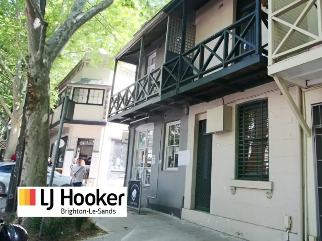 CHARMING CONVENIENTLY LOCATED TWO STOREY TERRACE