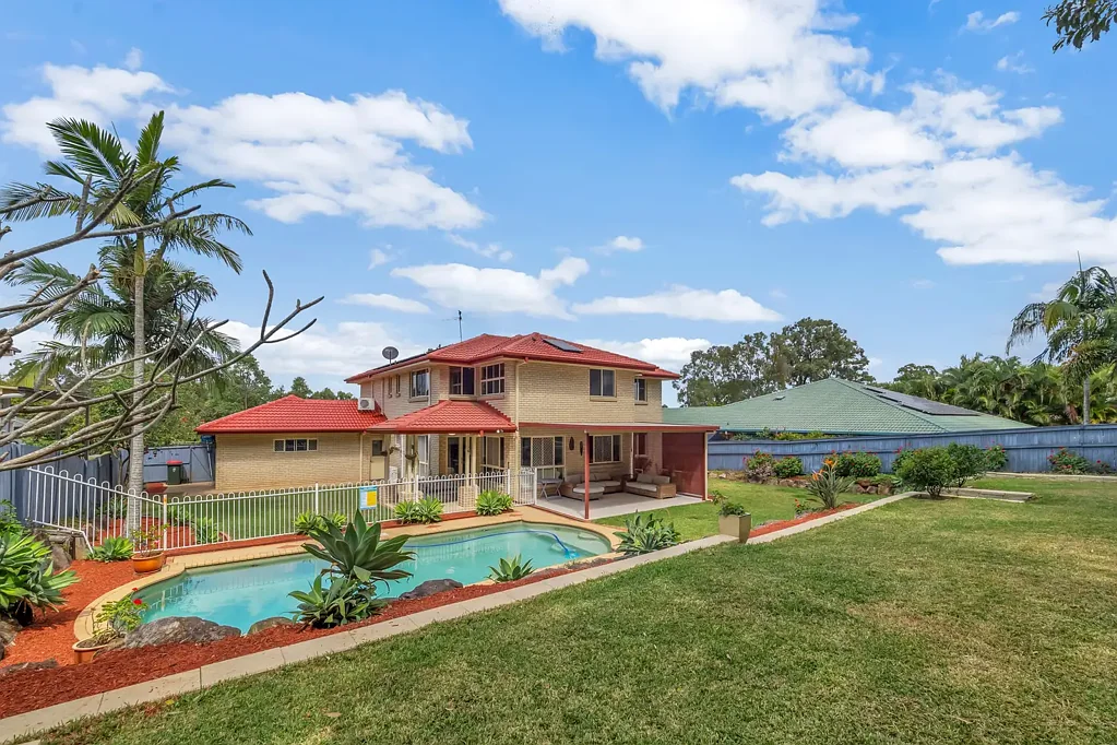 10 Yarraman Place, Forest Lake, QLD 4078