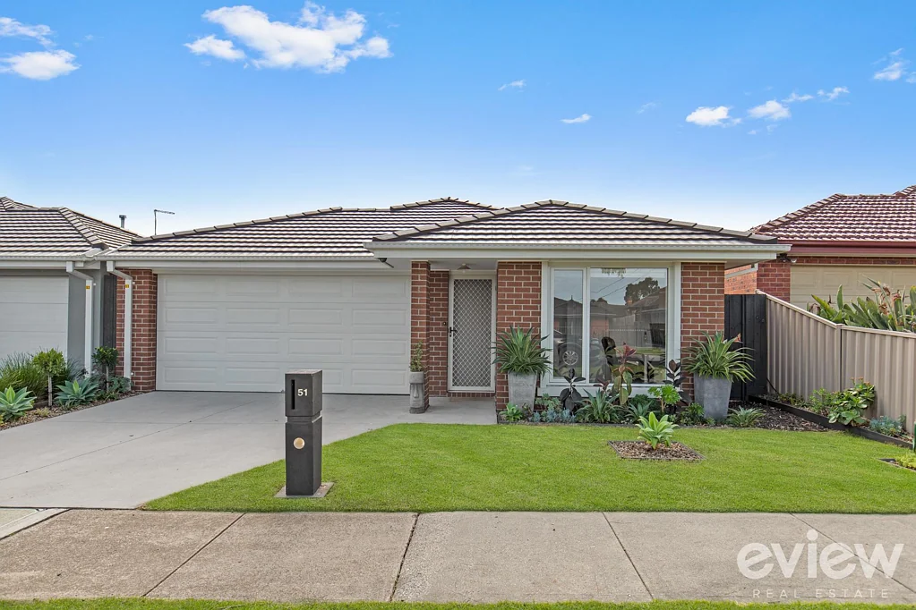 51 Broderick Road, Carrum Downs, VIC 3201