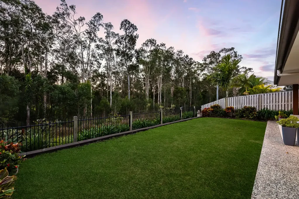 Pimpama 4Kwarto Resort-Style Family Living in Exclusive Forest Green -  Pimpama