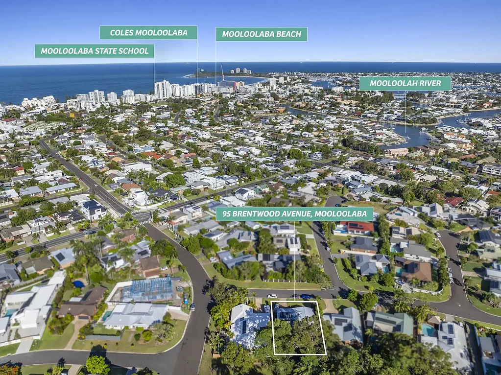 Mooloolaba 4部屋 FROM WHAT IT IS… TO WHAT IT COULD BE