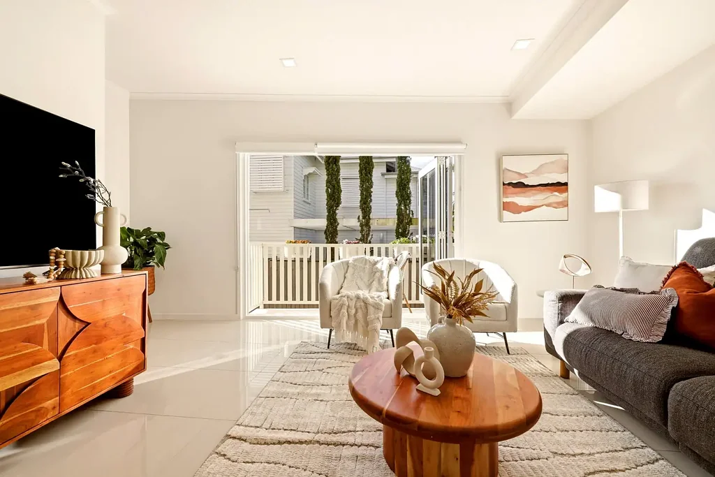 Camp Hill 3कमरा Modern Three-Level Inner-City Townhouse with CBD Views and Contemporary Comfort
