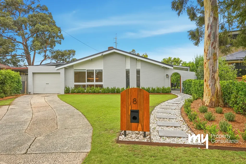 8 Starr Close, Camden, NSW 2570