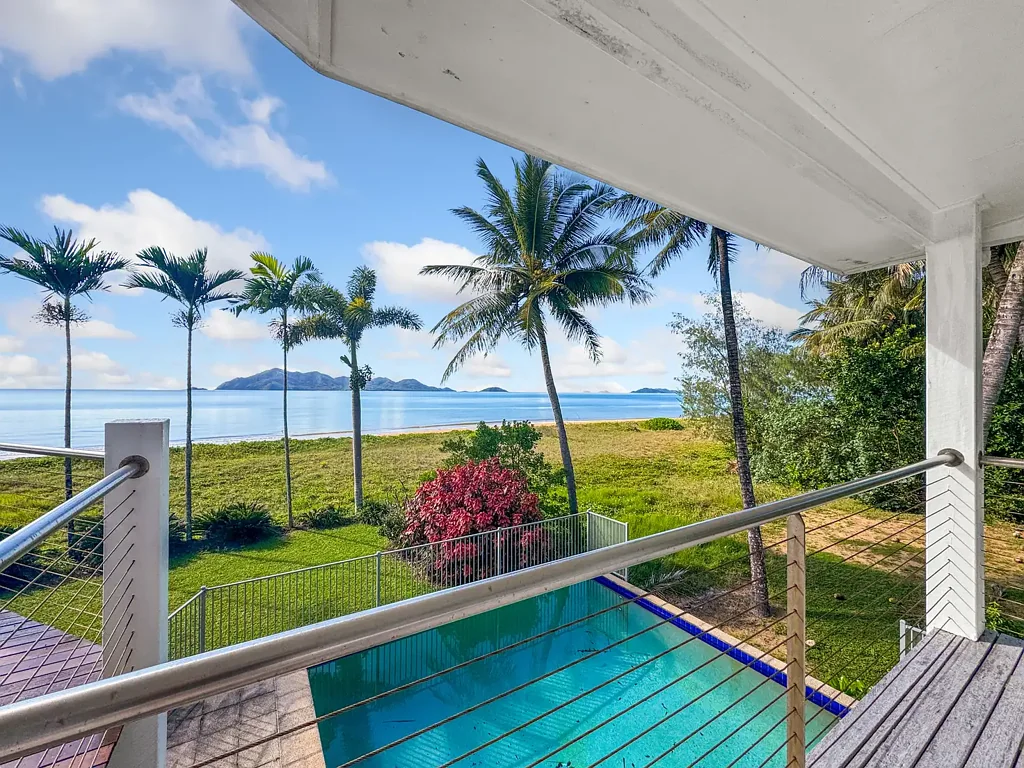 7 Nissen St, Wongaling Beach, QLD 4852