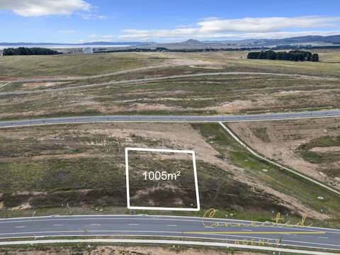 Bungendore Connecting you to: Well laid out block with plans provided