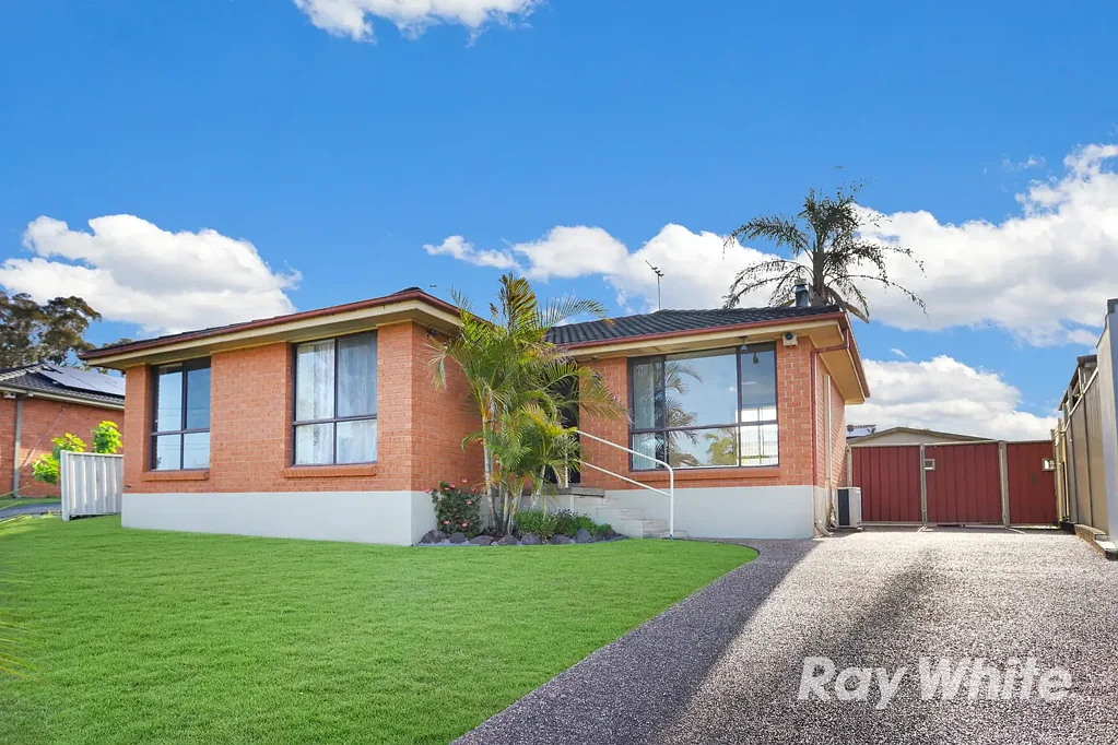 21 Fontana Close, St Clair, NSW 2759