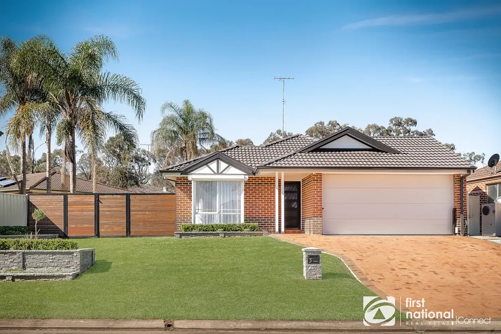 Bligh Park 3कमरा FULLY RENOVATED HOME WITH SIDE ACCESS!!!
