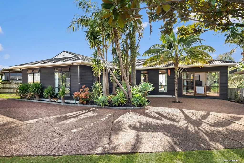 4191 Great North Road, Glendene, Waitakere City, Auckland