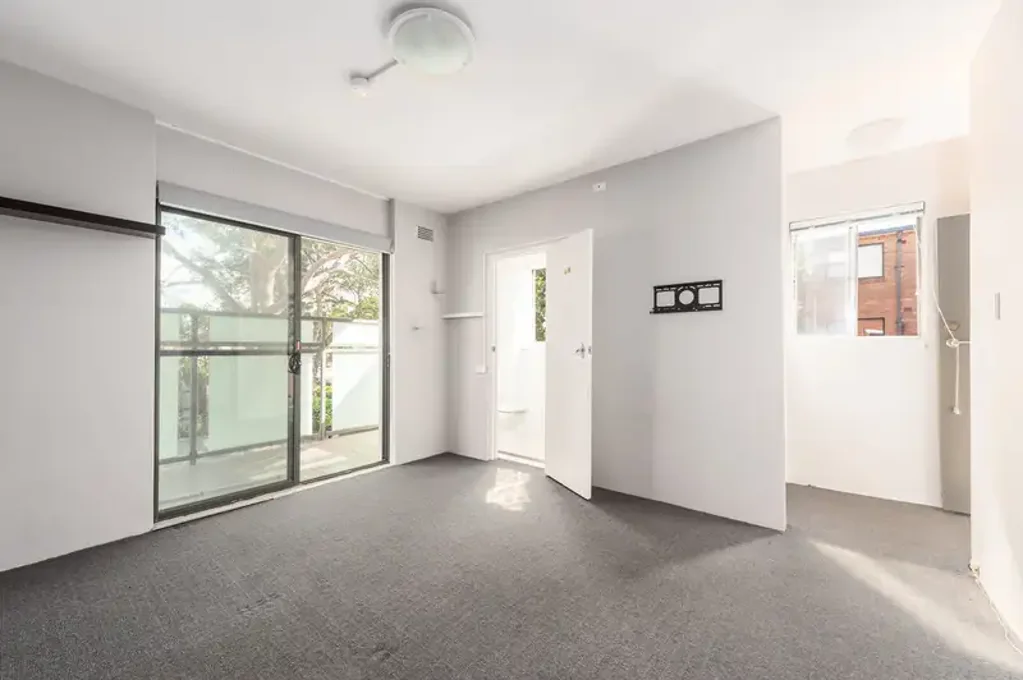 Light and Bright Studio in the Heart of Stanmore